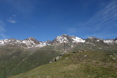 Gipfelkreuz Hörnle (2.406 m)