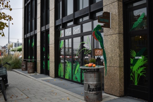 Aussenansicht des Cafés Guatemuc