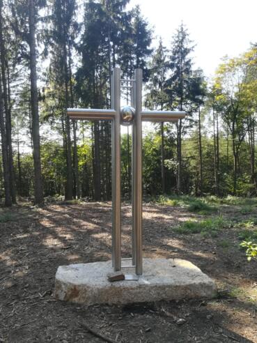 Gipfelkreuz Kürnberger Wald_Bild Marianne Fellhofer_16.09.2018