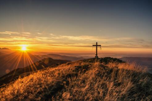 Sonnenuntergang Winterstaude mit Blick auf den Bodensee
