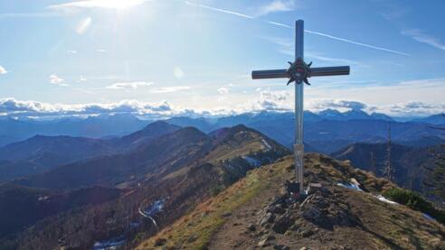 Gipfel des Almkogels mit Blick Richtung Süden, im Verlauf der Dürrensteigkamm