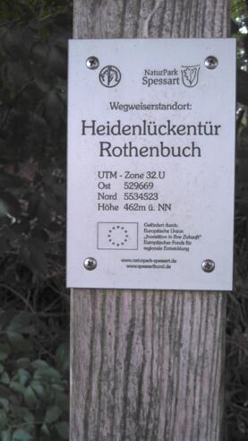 Wegweiserstandort Heidenlückentür