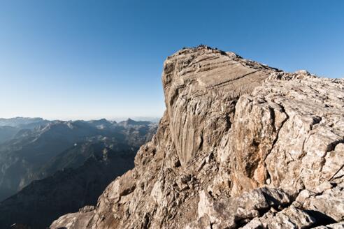Watzmann-Hocheck - auf dem Gipfel herrscht bereits reges Treiben.