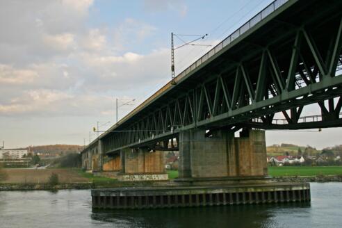 Großprüfening - Eisenbahnbrücke