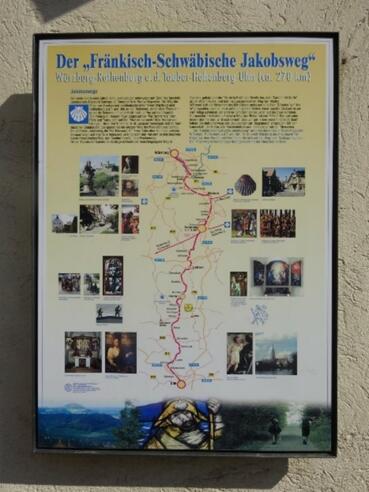 Hinweistafel an der Schottenkirche in Würzburg