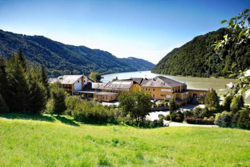 4-star Hotel Donauschlinge
