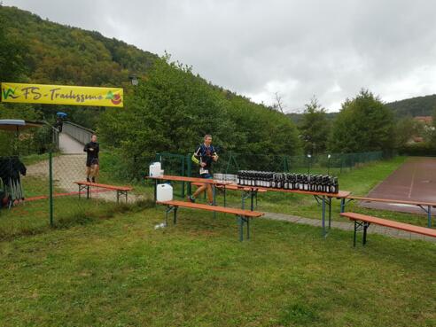 Start und Zieleinlauf auf dem Schul-Sportgelände an der Wiesentbrücke