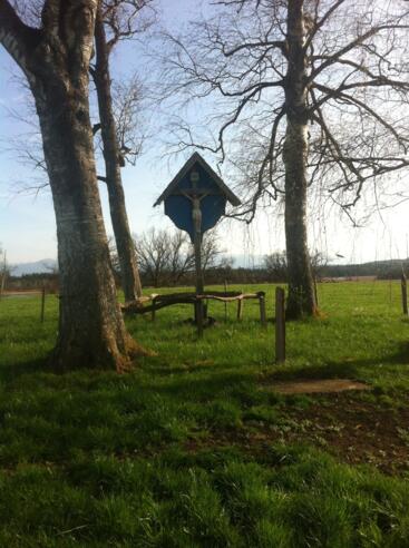Wegkreuz am Höhenweg