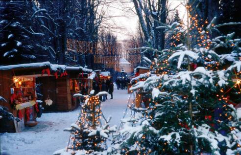 Christkindlmarkt auf der Promenade