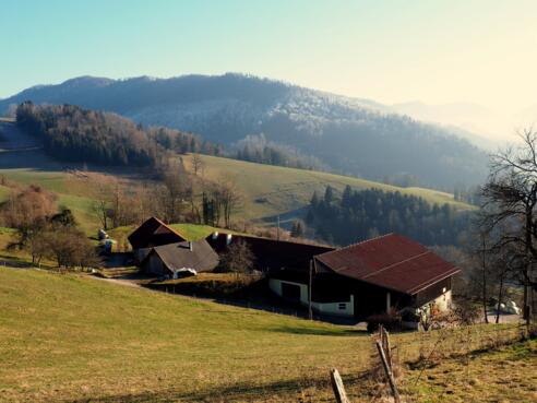 Hof nach Parkplatz 2, Einstieg 550m