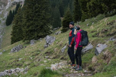 Mit Super.Natural beim Wandern