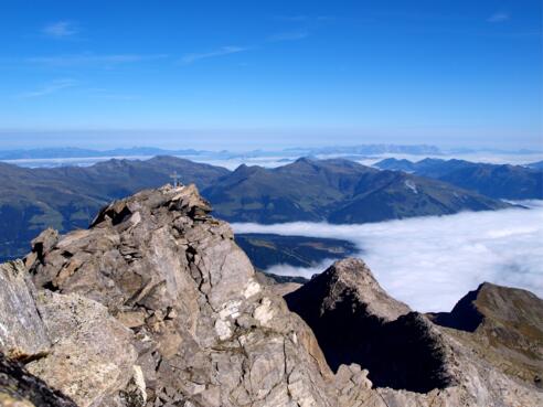 Gipfelkreuz Wildkarspitze 3073 m