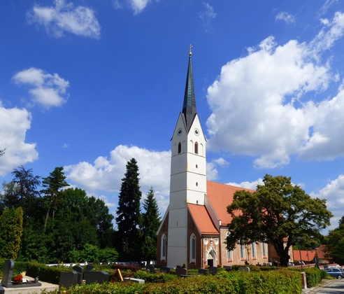 Pfarrkirche  St. Stephanus in Massing