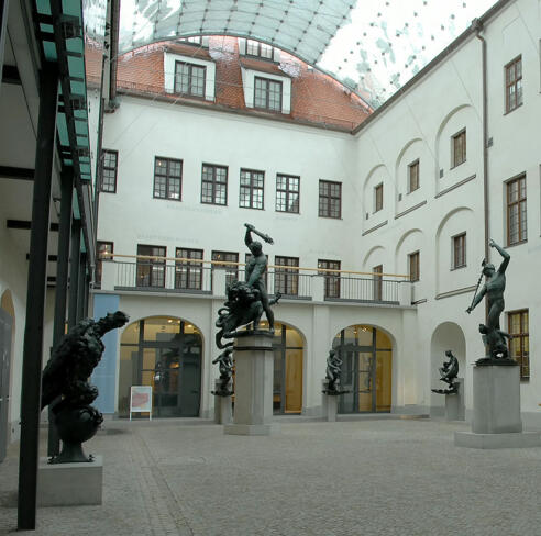 Maximilianmuseum
