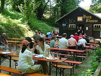 Burgklause