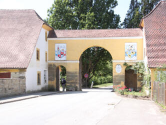 Schloss Schwarzenberg - Eingangstor