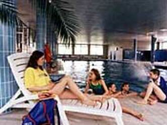 Hallenbad und Solarium