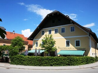 FRAUENSCHUH - Taferne in Köstendorf