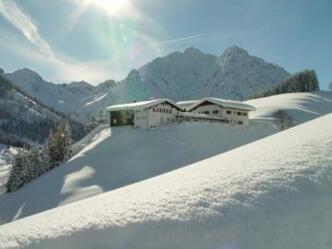 Winteraufnahme - direkt an der Skipiste