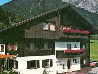 Hausansicht - Sommer