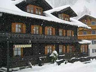 Hausansicht - Winter