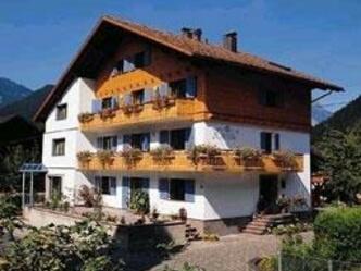 Hausansicht - Sommer