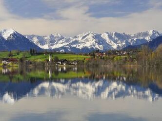 Riegsee mit Alpenblick (c) Jörg Lutz