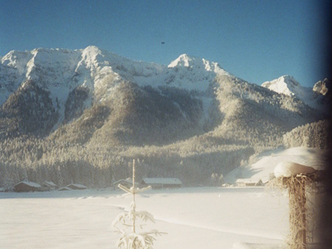 Blick auf den verschneiten Kienberg