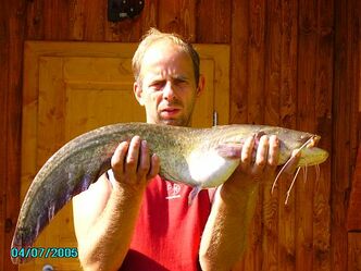 Peter Schlager mit Fisch