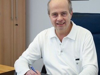 Dr._Gerhard_Lachmayr-InternetStadtausstellung