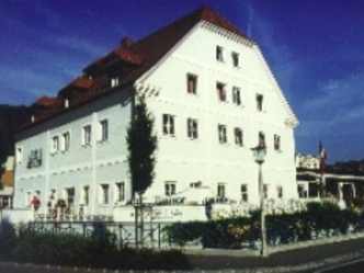 Gasthof \"Zum Goldenen Schiff\"
