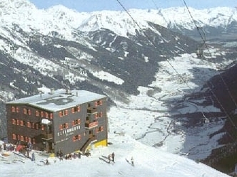 Elfer Hütte
