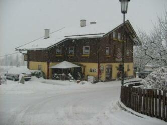 Hausansicht Winter