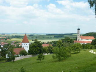 Mönchsdeggingen mit Kloster