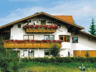 Herzlich Willkommen bei Familie Banzer!