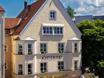 City Hotel