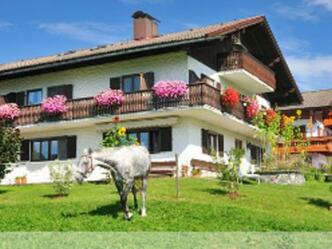 Hausansicht Althaus Ferienwohnungen