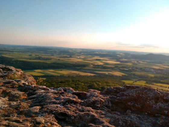 Staffelbergfels - Blick in Maintal
