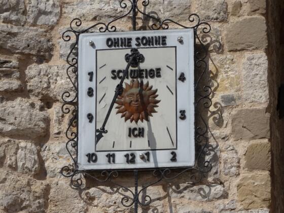 Röttingen Sonnenuhr 13