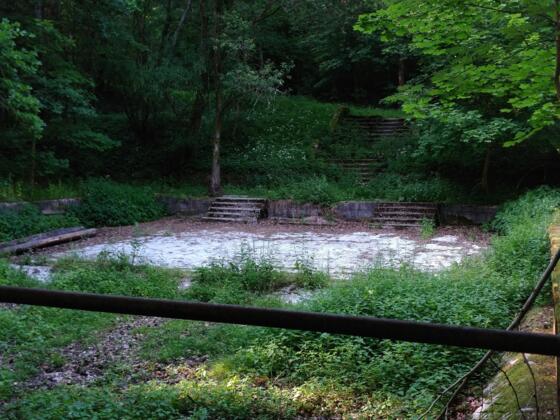 Altes Schwimmbad