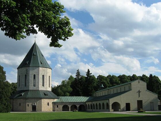 Aussegnungshalle Friedhof am Perlacher Forst