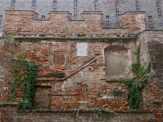 Rückseite des Jungfernturms