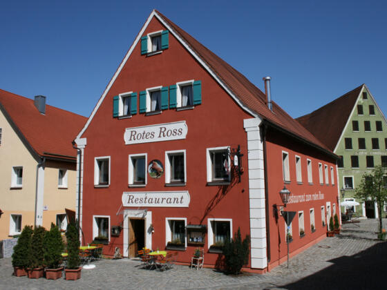 Restaurant Rotes Ross