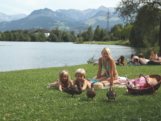 Sonthofer Badesee Oberzollbrücke bei Ofterschwang