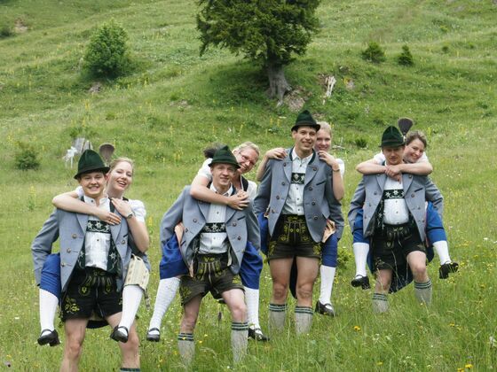 Heimatabend des Heimat- und Trachtenverein d&#039;Bergler Balderschwang e.V. in Balderschwang in Kienle&#039;s Adlerkönig