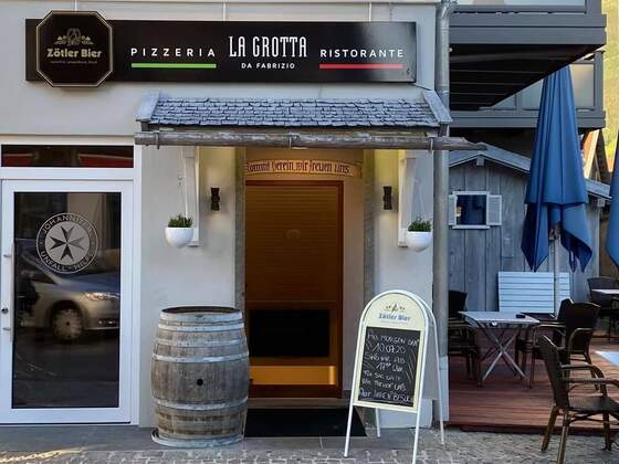 Pizzeria La Grotta