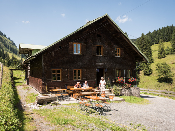 Die Herzberg Alpe bei Obermaiselstein liegt auf 1.200 m