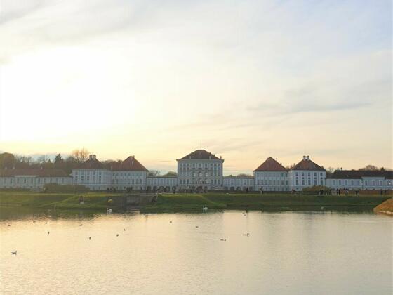 Schloss Nymphenburg von der Ferne