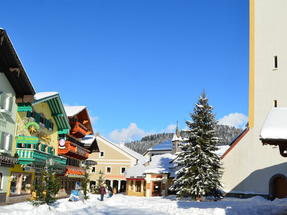Marktplatz Abtenau im Winter
