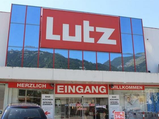 XXXLutz